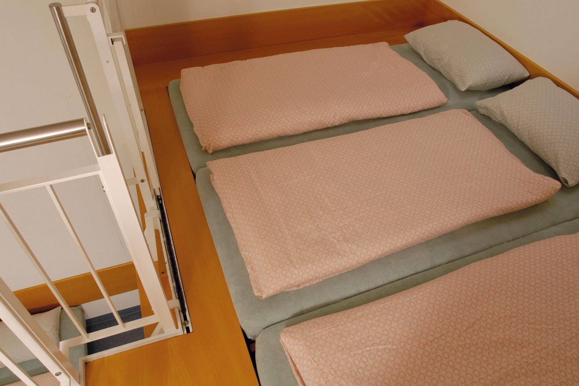 Schaan-Vaduz Youth Hostel Buitenkant foto
